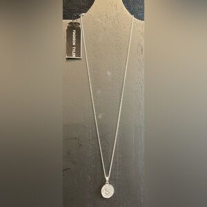 NWT Madison Tyler Silver Tone Chain Necklace W/letter “ S “ Pendant #1163